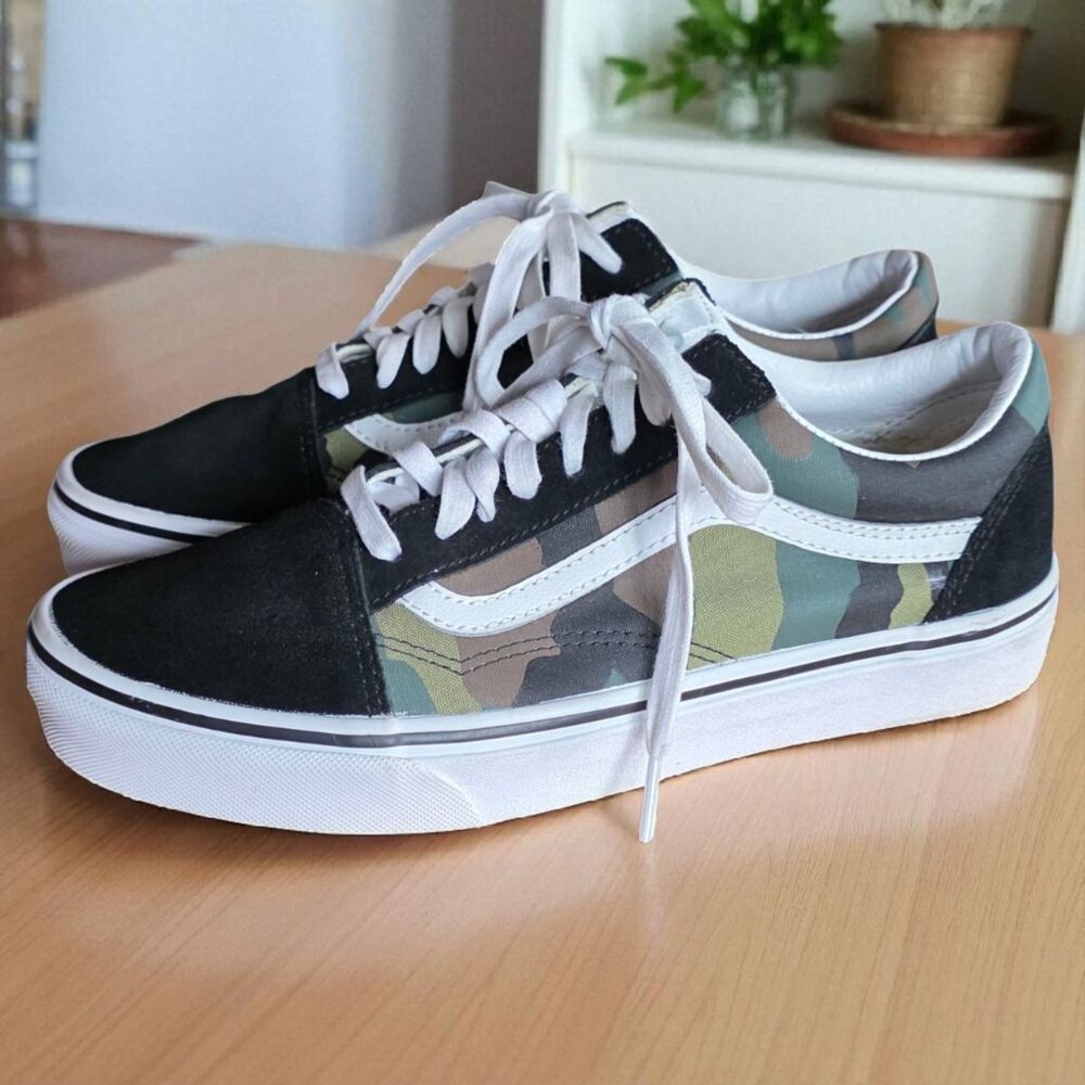 VAN'S OLD SKOOL (7.5//9) Unisex Low Skate Camo Canvas Black Suede - Picture 5 of 11